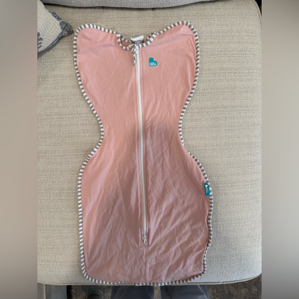 NWOT Medium Love to Dream Pink Sleep Sack Swaddle